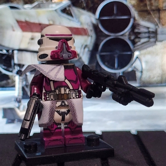 Lot of 8 Star Wars Figurines,Nova Stormtroopers, Lego Compatible with stand - Picture 4 of 9